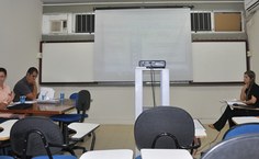 Ariana Amaral durante apresentação na Fanut