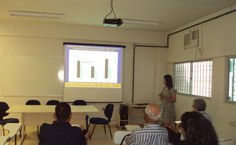 Profa. Risia no momento da defesa