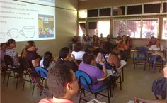Alunos do 5º período do curso de Nutrilçao, monitoras e alunos da UNATi